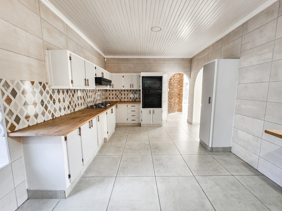 3 Bedroom Property for Sale in Vaalpark Free State